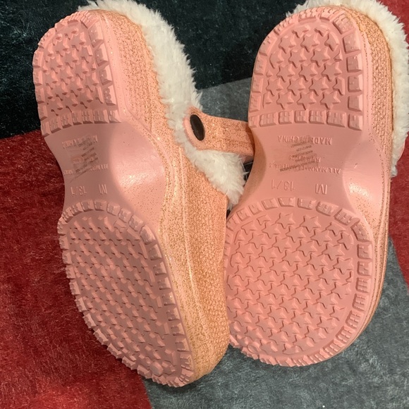 Clogs - Picture 5 of 5